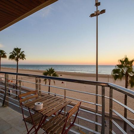 Preciado apartamento con vistas frontales al mar Cádiz Exterior foto