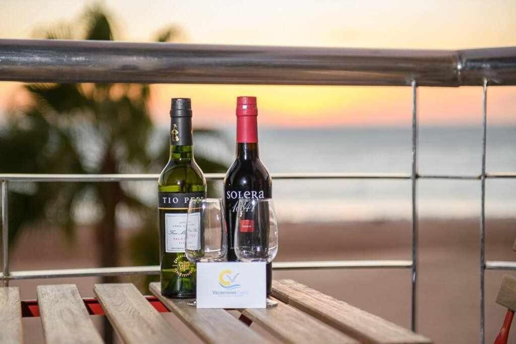 Preciado apartamento con vistas frontales al mar Cádiz Exterior foto