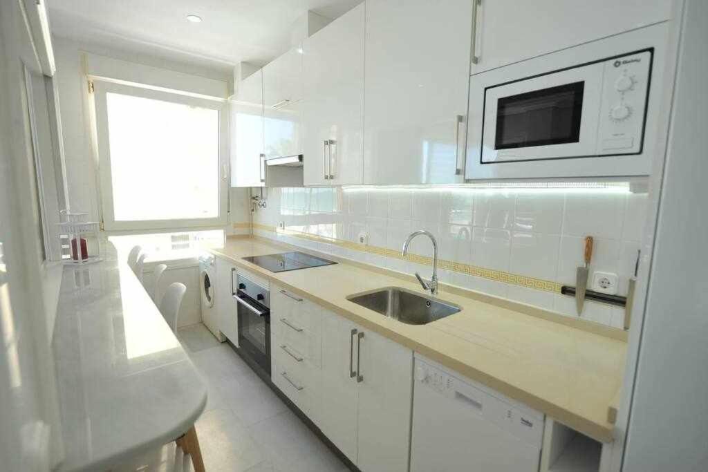 Preciado apartamento con vistas frontales al mar Cádiz Exterior foto